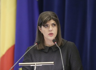 CCR: Klaus Iohannis urmează să emită decretul de revocare din funcţie a Laurei Codruţa Kovesi