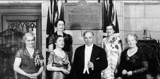 File de istorie | Cum au devenit femeile „persoane” în Canada