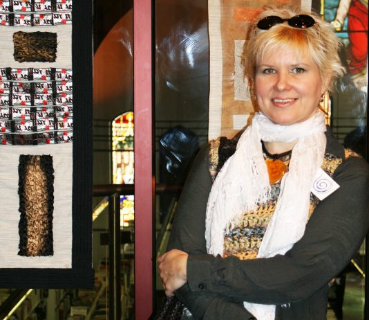 De la simbolul arhaic la moda contemporană. Dialog cu Oana Comșa, designer și stilist vestimentar