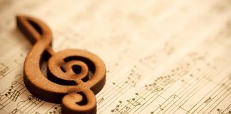 Harmonies Francophones: Două piese renumite în interpretarea sopranei Felicitas Iștoc-Bordianu