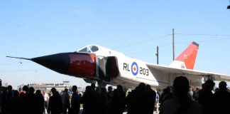 File de istorie | Cine a ordonat distrugerea Avro Arrow?