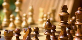 Cele mai bune deschideri în șah pentru începători: Deschiderea Spaniolă