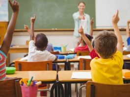 Quebecul deschide treptat școlile și grădinițele începând cu data de 11 mai