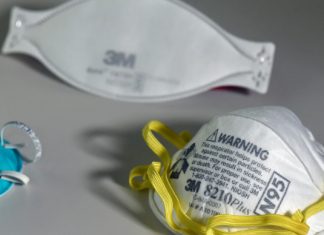 Eforturile diplomației canadiene au dat roade. Compania 3M va continua exporturile de măști N95 în Canada