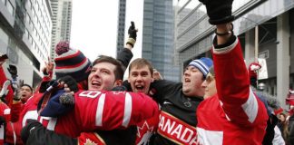 Sondaj | Cu ce își ocupă timpul canadienii în vreme de pandemie și ce își doresc cel mai mult să facă atunci când vom „reveni la normal”