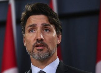 Armele de asalt, interzise în Canada. NPD și BQ sprijină măsura, conservatorii o critică