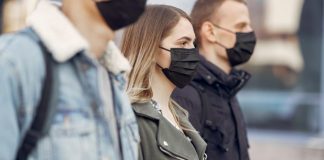 Purtarea măștilor, foarte recomandată în Quebec