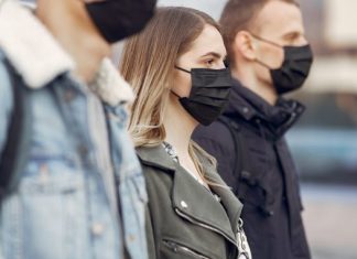 Purtarea măștilor, foarte recomandată în Quebec