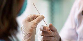 Quebecul a reluat publicarea rapoartelor cotidiene privind situația COVID-19