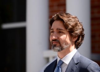 Sondaj | Dintre Trudeau și Trump, americanii l-ar prefera pe Trudeau ca lider