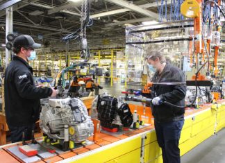 Economia canadiană a creat 953,000 de locuri de muncă în luna iunie