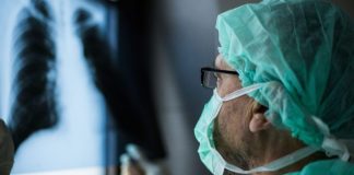 De ce intensitatea simptomelor de COVID-19 variază atât de mult de la o persoană la alta?