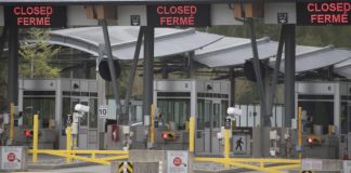 Granița cu Statele Unite rămâne închisă până pe 21 octombrie