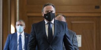 Quebec: Amenzi de 1,000$ pentru cei care nu respectă măsurile sanitare în vigoare