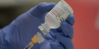 Santé Canada a aprobat vaccinul produs de Pfizer împotriva COVID-19