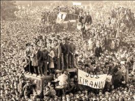 Opinie | Cum ştergi o revoluţie din istorie