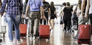 COVID-19: Toate persoanele care intră în Canada vor trebui să prezinte rezultatul unui test negativ