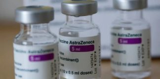 Vaccinul AstraZeneca nu va mai fi oferit ca primă doză în Quebec