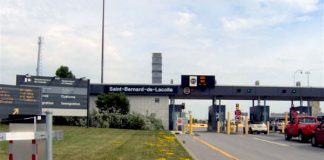 Ottawa renunță la obligativitatea testului PCR pentru canadienii vaccinați care revin din călătorii scurte în străinătate