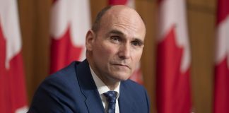 Măsuri sanitare la frontieră: Testele PCR nu vor mai fi obligatorii pentru persoanele vaccinate care sosesc în Canada