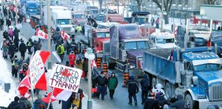 Majoritatea canadienilor sprijină decizia guvernului de a invoca Legea privind măsurile de urgență