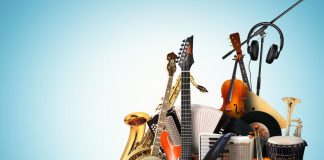 Ansamblu instrumental destinat tinerilor și copiilor din comunitate