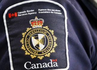 Canada restrânge accesul vizitatorilor și rezidenților temporari