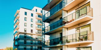 Noi cerințe pentru blocurile de apartamente: Legea 16 și Legea 141