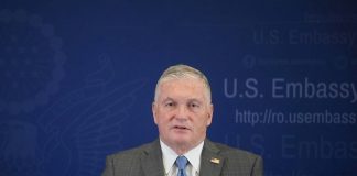 Adrian Zuckerman, fost ambasador SUA: România a trecut „prin cel mai mare atac hibrid pornit de Rusia împotriva oricărei țări”