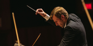 Concertul de deschidere al celei de-a 86-a stagiuni a OCM: „Mozaic autohton”, sub bagheta dirijorului de origine română Andrei Feher