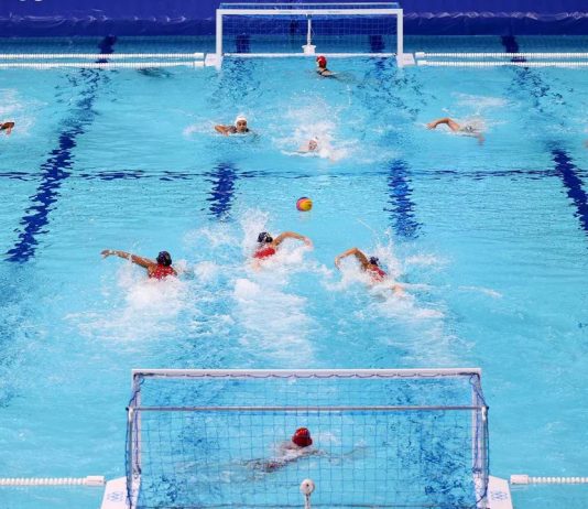 Trei tineri sportivi de origine română scriu istorie pentru Water Polo Canada