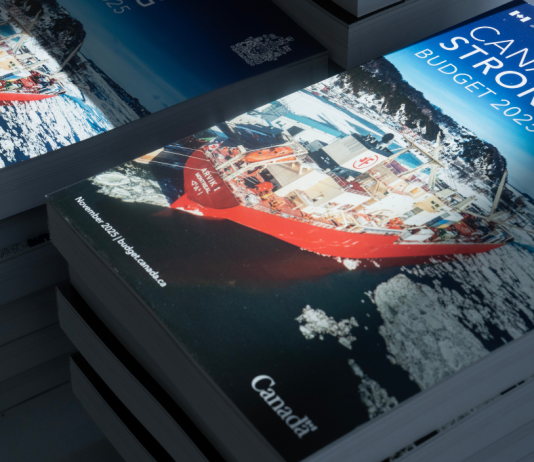 Bugetul federal canadian 2025: Investiții strategice în apărare și economie, pe fondul unor ajustări în imigrație și mediu