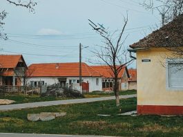 1 din 10 români trăiește în locuințe extrem de precare. Aproape 14% nu au baie în casă