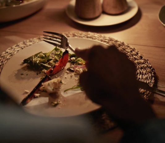 Ce legătură există între ce mâncăm și ce visăm?