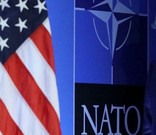 NATO ia în considerare ideea de a renunţa la summiturile anuale, pe fondul creșterii tensiunilor cu SUA