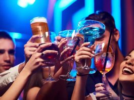 Mitul despre alcoolul care ar fi benefic sănătății a fost demontat
