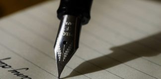 Memorie, atenție, învățare… Virtuțile nebănuite ale scrisului de mână